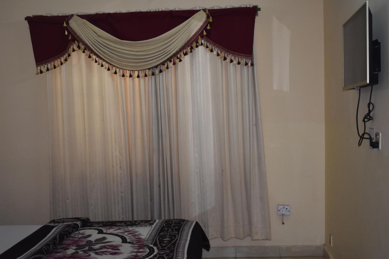 Hotel Sky Inn Rawalpindi Luaran gambar
